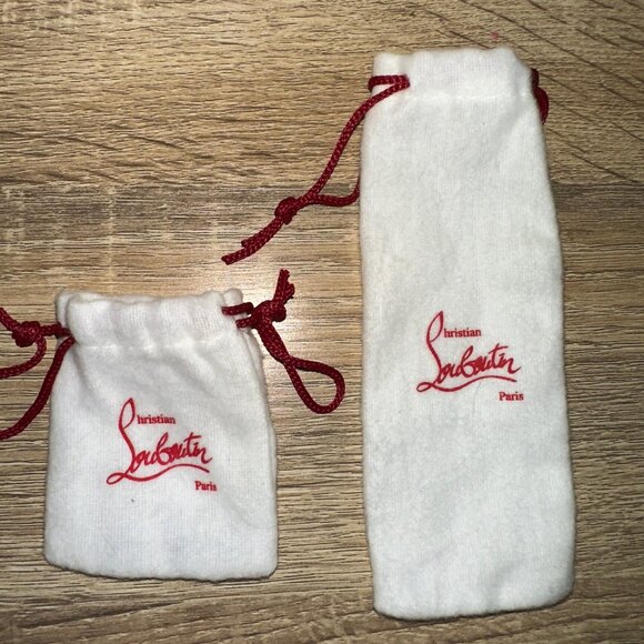 Christian Louboutin - Louis Junior Spikes Flat Veau Velours BLACK/BLACK - Picture 4 of 10